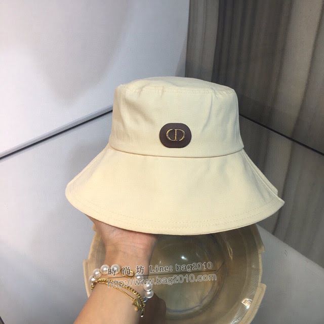 Dior爆款女士帽子 迪奧CD皮標漁夫帽遮陽帽  mm1254